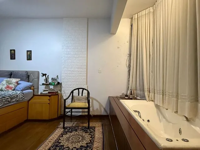 Imagem 9: À VENDA Apartamento com 4 dormitórios