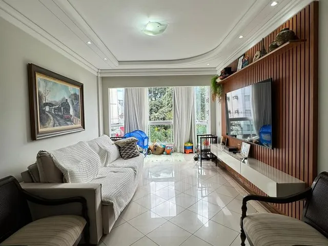 Imagem: À Venda Amplo apartamento 3 quartos em
