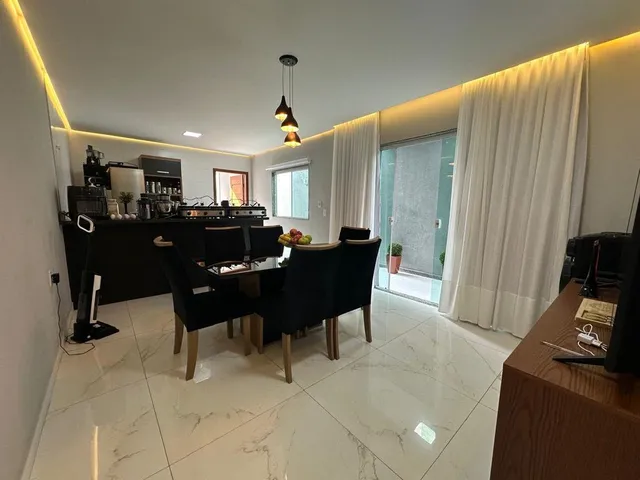 Imagem 3: Casa Triplex Com Piscina à Venda em Vera Cruz, Cariacica – ES