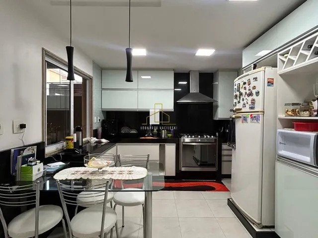Imagem 10: Casa em condomínio à Venda em Colina de Laranjeiras, Serra - ES