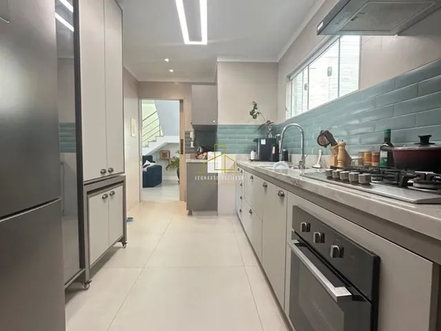 Imagem 5: Casa à Venda em Jardim Camburí, Vitória - ES