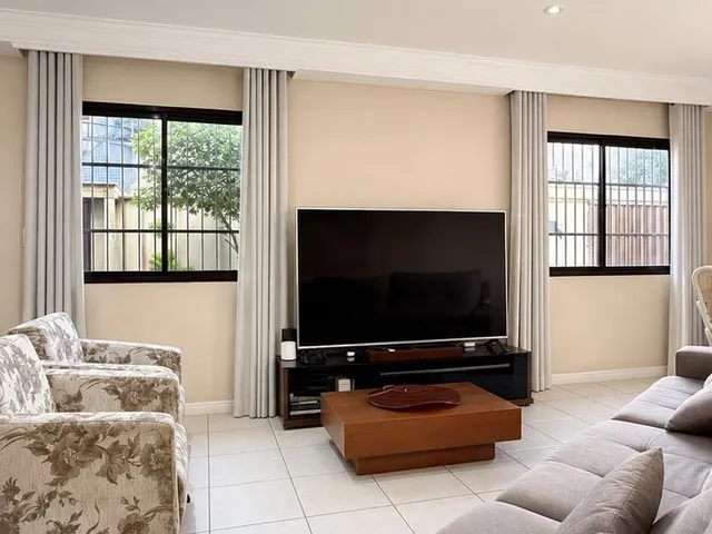 Imagem 8: CASA DE ESQUINA | 3 QUARTOS COM SUÍTE