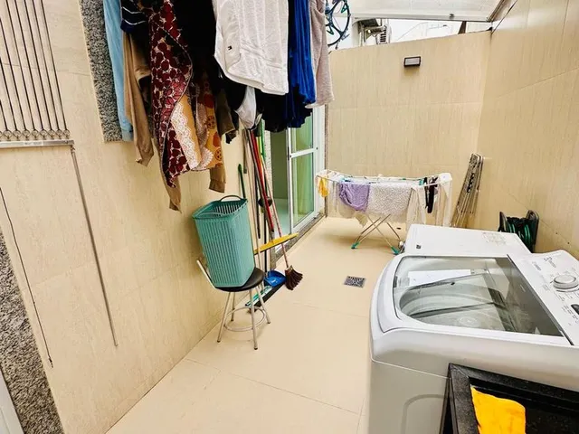 Imagem 16: Casa Triplex à Venda em Jardim Camburi - 270m2 300m da Praia de Camburi