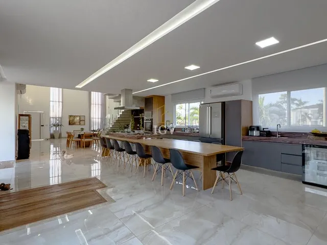 Imagem 11: Casa de Alto Padrão à venda 4 quartos – 390 m²