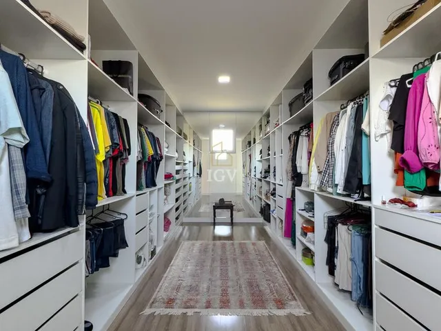 Imagem 16: Casa de Alto Padrão à venda 4 quartos – 390 m²