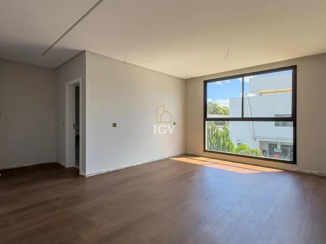 Imagem 14: Casa Duplex à Venda no Alphaville Jacuhy