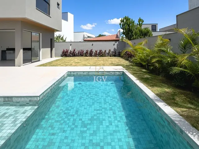 Imagem 12: Casa Duplex à Venda no Alphaville Jacuhy