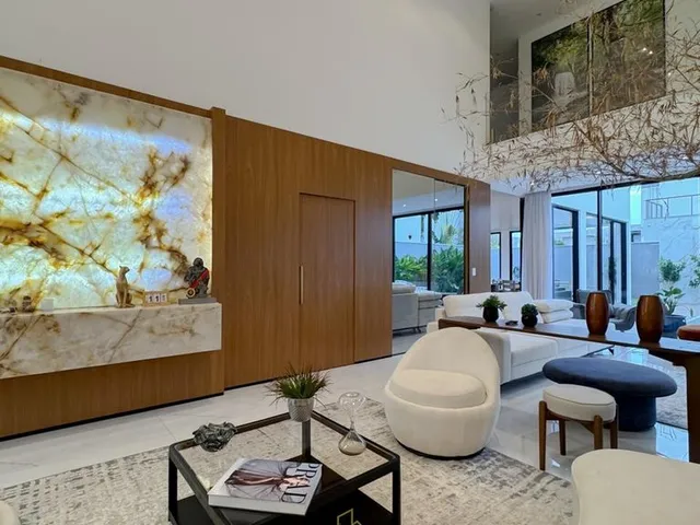 Imagem 8: Casa 4 suites á venda no Alphaville Jacuhy, Porteira fechada!