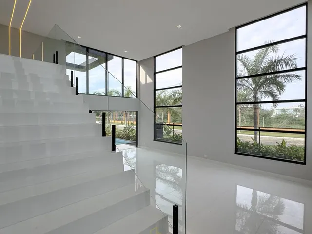 Imagem 2: Casa Duplex de Alto Padrão com 4 Quartos no Alphaville Jacuhy, Serra/ES