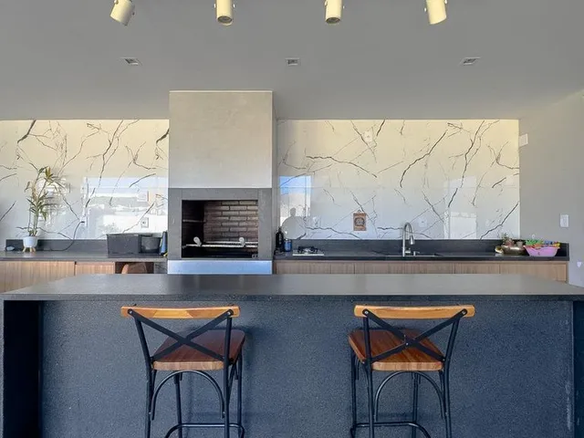 Imagem 3: Casa Duplex de Alto Padrão | 5 Quartos | 4 Suítes