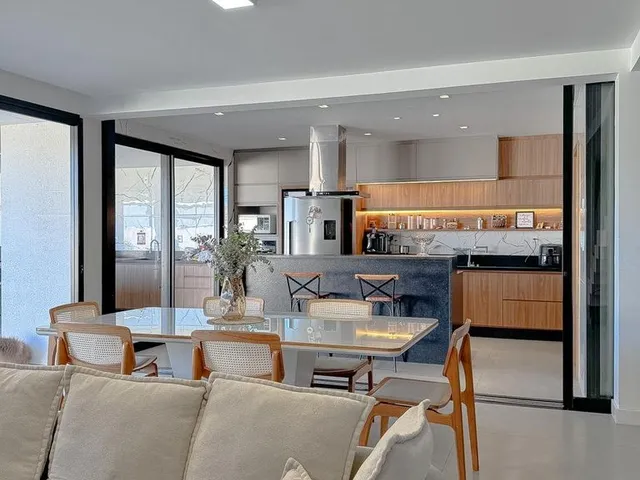 Imagem 5: Casa Duplex de Alto Padrão | 5 Quartos | 4 Suítes