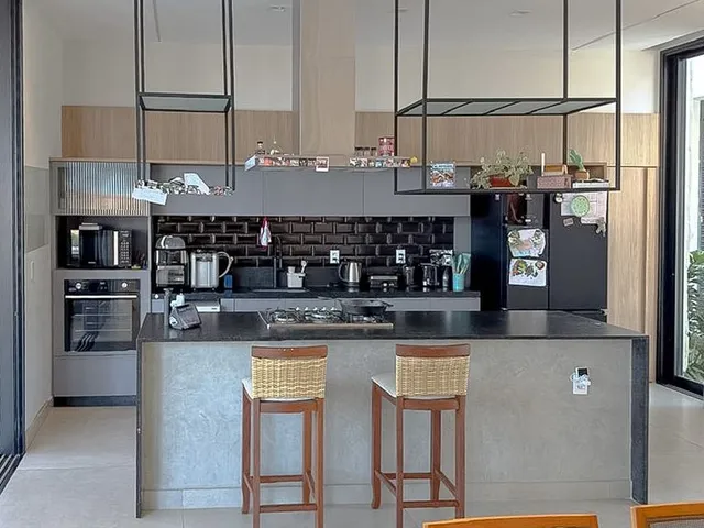 Imagem 4: Casa Alto Padrão 4 Suítes com vista para o Mestre Álvaro - Alphaville Jacuhy/ES