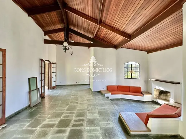 Imagem 11: Casa de Alto Padrão em Condomínio na Granja Viana II, Cotia-SP - 4 quartos, 1 suíte, 3