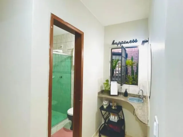 Imagem 2: Imperdível! Casa à venda em Brasília-DF, Setor Leste (Gama) com 3 quartos, 1 sala, 3