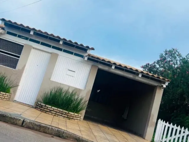 Imagem 3: Imperdível! Casa à venda em Brasília-DF, Setor Leste (Gama) com 3 quartos, 1 sala, 3