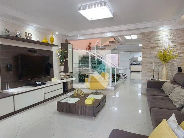 Imagem: Esta casa espetacular, com uma área total