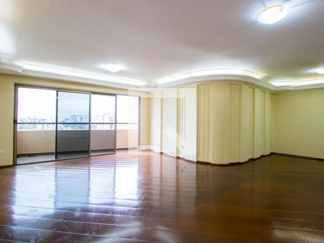 Imagem: Este espaçoso apartamento localizado no