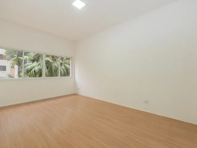 Imagem 2: Apartamento para Venda em Cambuci com 3 Quartos, Sendo 1 Suíte, 118M²