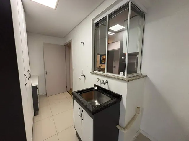 Imagem 6: Apartamento mobiliado com 3 suítes à venda no Centro de Jaraguá do Sul