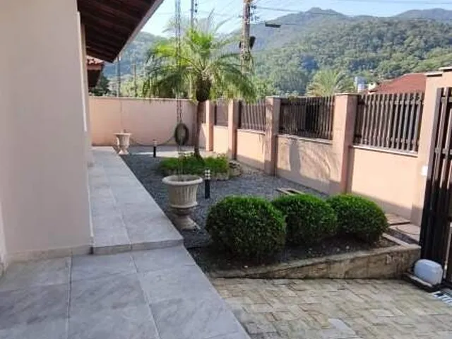 Imagem 16: Casa residencial à venda em Czerniewicz, Jaraguá do Sul, com 4 quartos