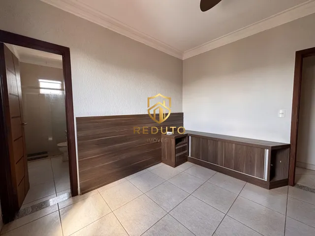 Imagem 7: Apartamento à venda no bairro Centro - Patos de Minas/MG
