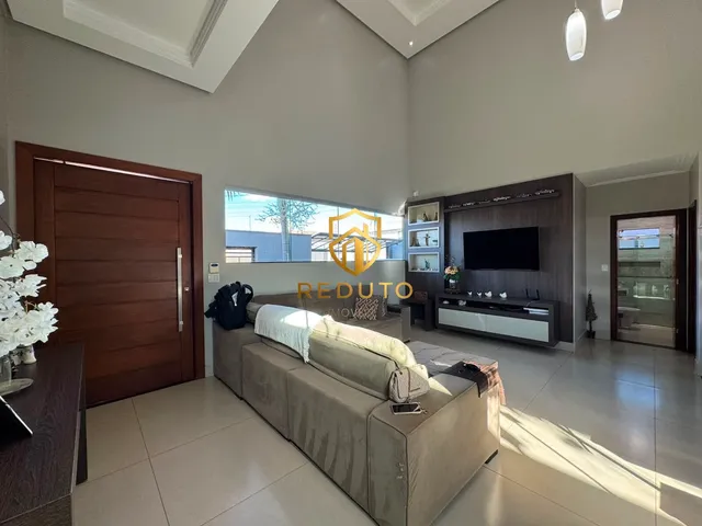 Imagem: Casa À Venda no Bairro Jardim Peluzzo