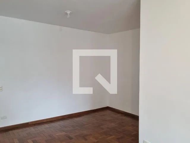 Imagem 7: Localizado na vibrante cidade de São Paulo, este apartamento oferece uma experiência de