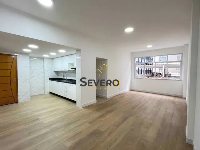 Imagem: O apartamento possui 3 Dormitórios, 1 Suíte, 1 Banheiro,