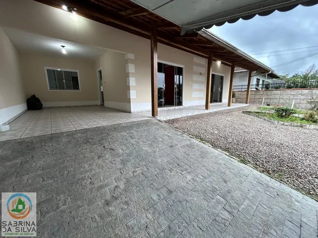 Imagem 4: Casa ampla com 3 dormitórios sendo 1 suite