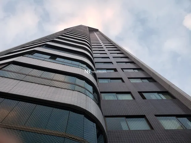 Imagem 3: Apartamento à Venda no Edf. Alameda dos Pinheiros, em Boa Viagem