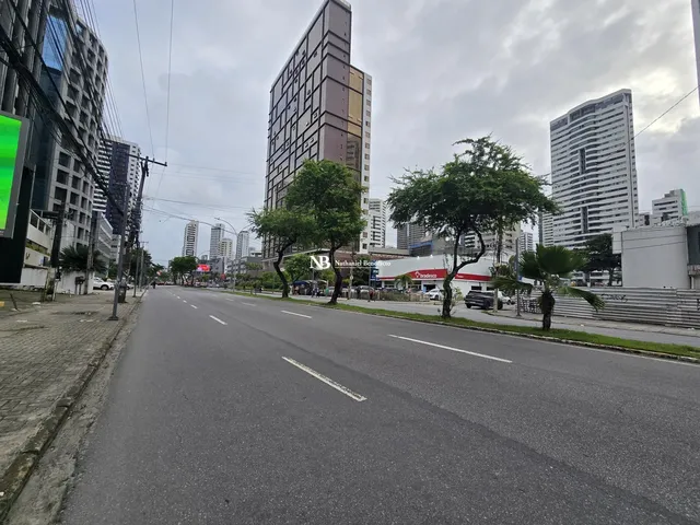 Imagem 3: Prédio Comercial para Alugar na Avenida Domingos Ferreira, em Boa Viagem