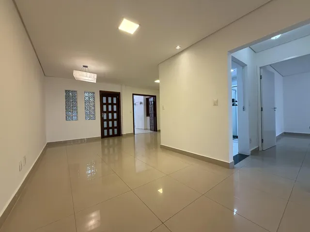 Imagem 11: P style="line-height: 1.4;">CASA TÉRREA NA HIGS 713 – 3 QUARTOS, SUÍTE, JARDIM DE