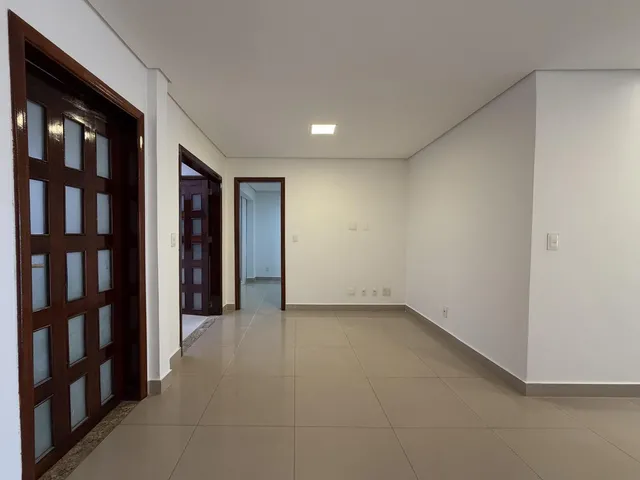 Imagem 5: P style="line-height: 1.4;">CASA TÉRREA NA HIGS 713 – 3 QUARTOS, SUÍTE, JARDIM DE