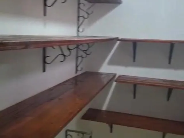 Imagem 4: P style="line-height: 1.4;">CASA TÉRREA NA HIGS 713 – 3 QUARTOS, SUÍTE, JARDIM DE