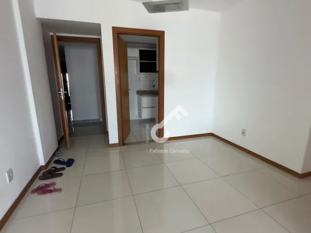 Imagem 2: JARDIM AEROPORTO, Lauro de Freitas. Apartamento (andar alto) com 3 quartos sendo 2