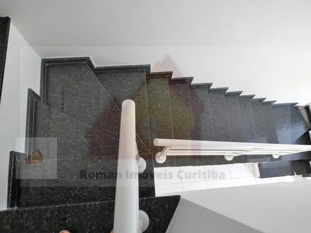 Imagem 6: Casa Sobrado para Venda em Uberaba Curitiba-PR