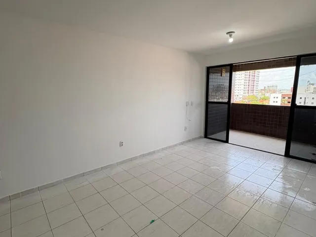 Imagem 2: Oportunidade no Bessa a 800 metros do mar!!!!