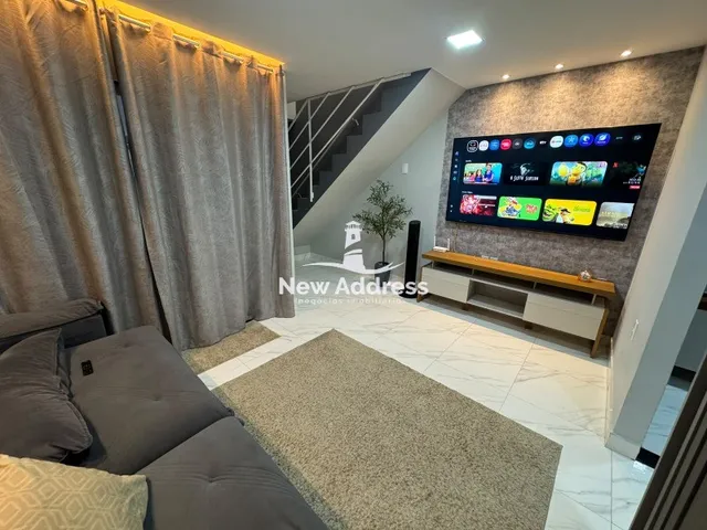 Imagem: Casa Duplex com 3 Quartos à venda em Residencial