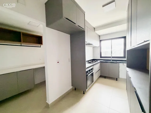 Imagem 2: Apartamento com 5 dormitórios