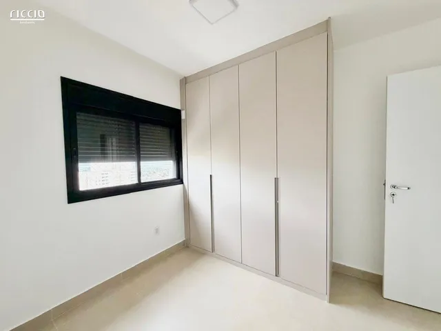 Imagem 13: Apartamento com 5 dormitórios