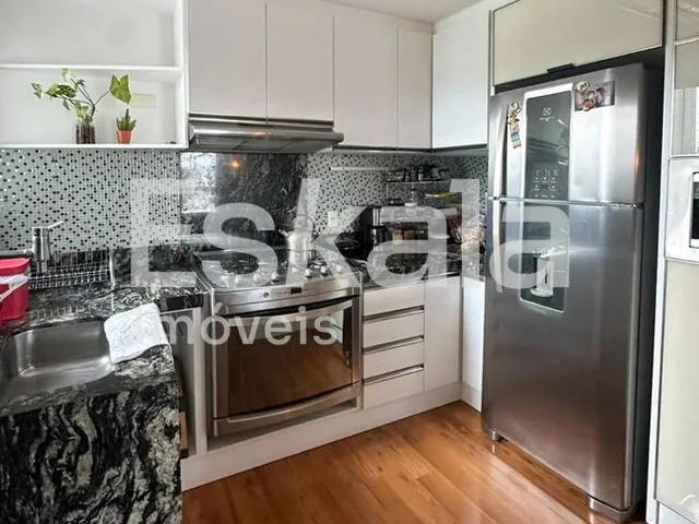 Imagem 8: Apartamento Semimobiliado Com 02 Quartos + 01 Suíte