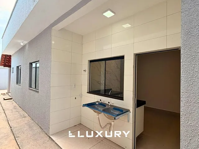 Imagem 4: Casa com 3 quartos e varanda gourmet no Solar Monte Cristo em Senador Canedo