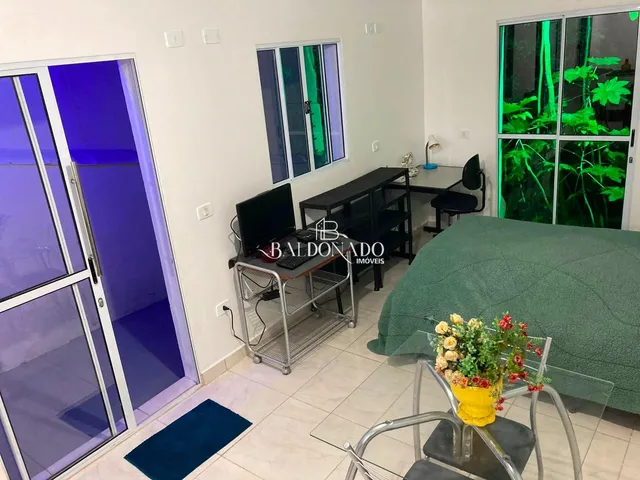 Imagem 5: Sobrado com 2 Suítes Kitnet Independente em Meio à Natureza