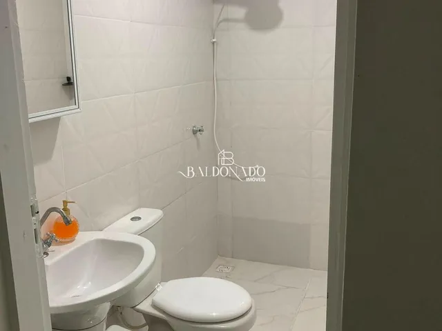 Imagem 3: Sobrado com 2 Suítes Kitnet Independente em Meio à Natureza