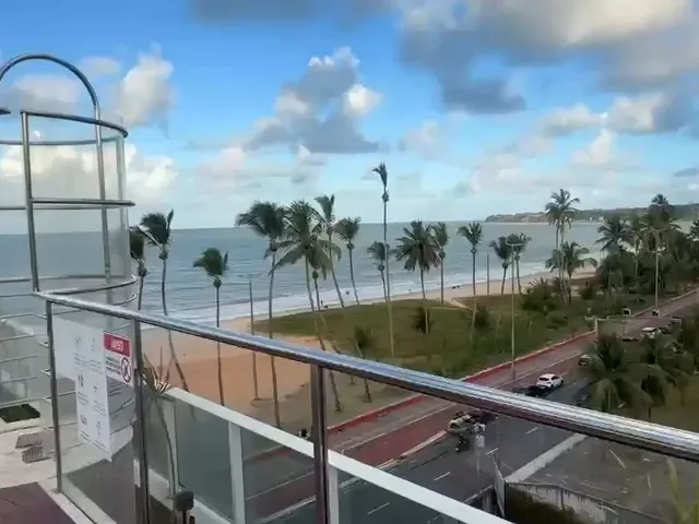 Imagem 13: Oportunidade beira mar do Cabo Branco. Antes do Bar do Cuscuz