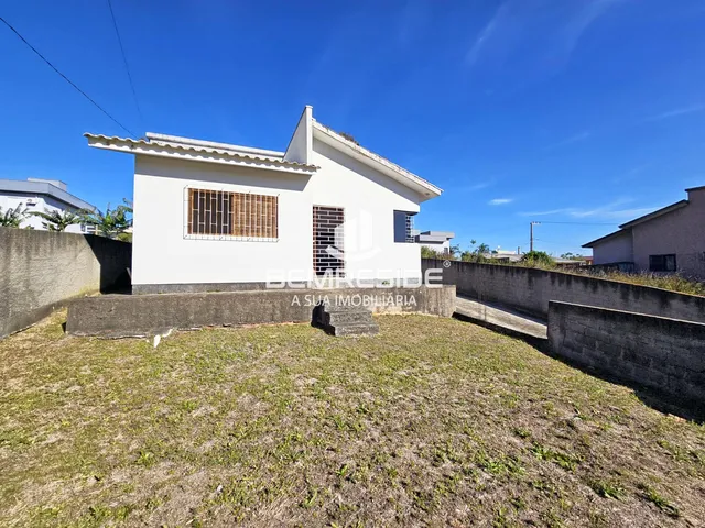 Imagem 6: Casa de laje e escriturada pronta para financiar no bairro Encruzo em Jaguaruna