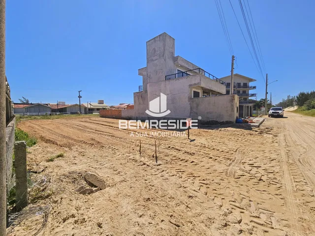 Imagem: Terreno escriturado de frente para a Avenida