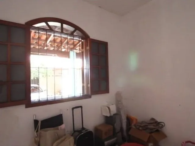 Imagem 2: Casa a Venda no Bairro Piratininga em BH