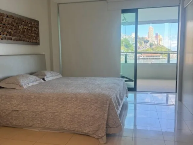 Imagem 15: APARTAMENTO RESIDENCIAL em Salvador - Bahia, Comércio