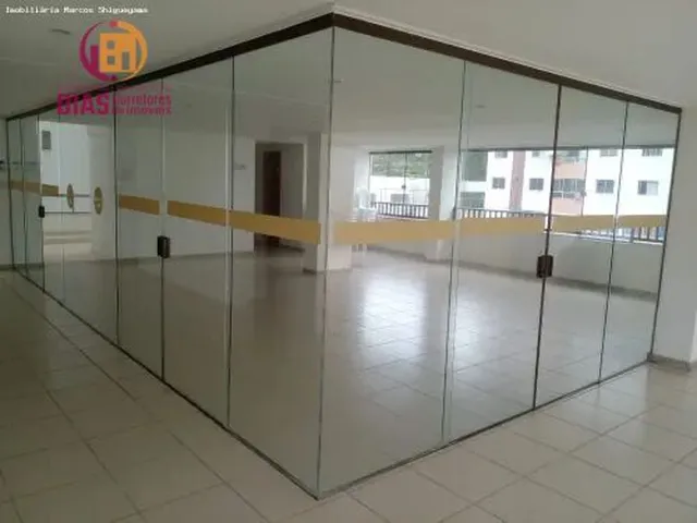 Imagem 2: Alugo Apartamento com 74m2, varanda, 3/4, 1 suíte, 2 vagas cobertas- imbui - Salvador/Ba